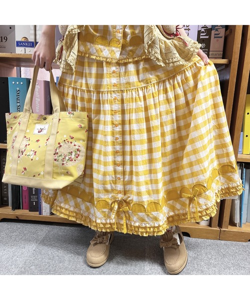 PINK HOUSE(ピンクハウス)の「Straw-berry Hat プリントバッグ(トートバッグ・レディース・スカイブルー/イエロー/レッド/キナリ/ブラック・フリー)」の11枚目の写真