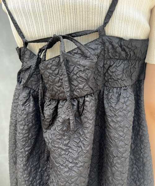 Lamoa（ラモア）の「【Lamoa】/花柄エンボスキャミワンピース（ワンピース・レディース・アイボリー/ブラック・MEDIUM）」の12枚目の写真