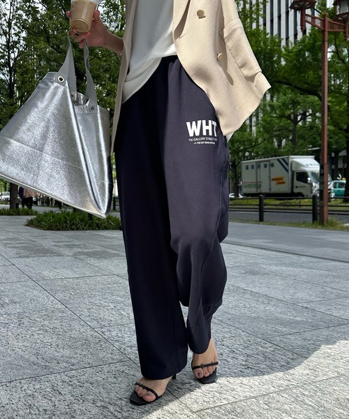 DouDou(ドゥドゥ)の「ミニ裏毛イージーパンツ(スウェットパンツ・レディース・グレイッシュベージュ/ネイビー・FREE)」の8枚目の写真