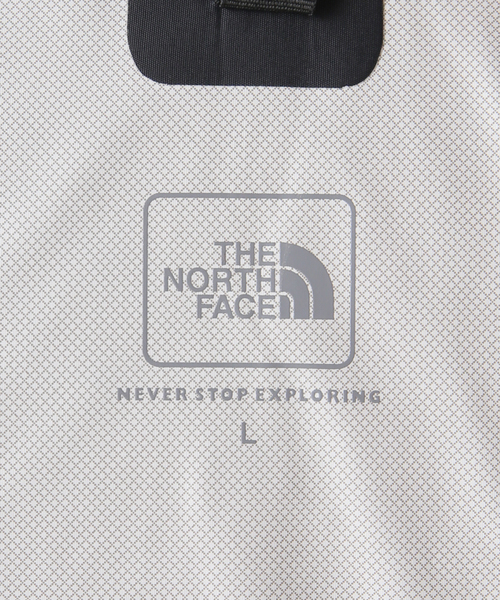 THE NORTH FACE（ザノースフェイス）の「【THE NORTH FACE/ノースフェイス】Access ポンチョ（ポンチョ・レディース・カーキ/ブラック・LARGE）」の7枚目の写真