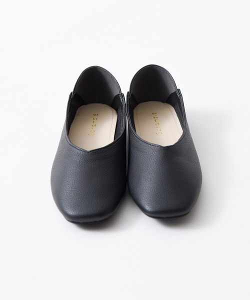 CALIFORNIA OUTFITTERS（カリフォルニア アウトフィッターズ）の「スクウェアトゥバレエ　フラットシューズ/「オールシーズン活躍できるフラットバレエシューズ」【Maison select -メゾンセレクト-cawaii shoes カワイイシューズコレクション】（パンプス・レディース・アイボリー/ピンクベージュ/グレイッシュベージュ/ブラック・M/LL/L）」の19枚目の写真