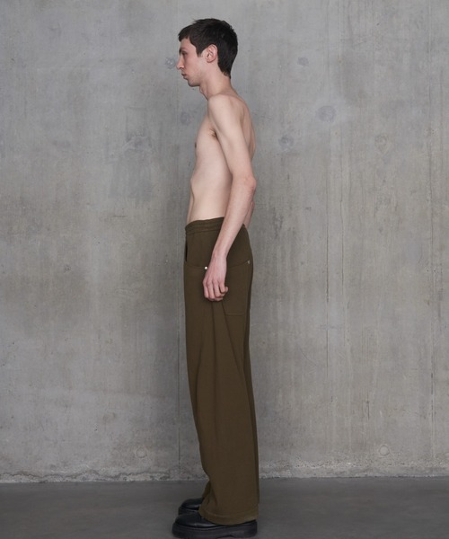 Omar Afridi（オマールアフリディ）の「TWISTED LOUNGE PANTS（その他パンツ・メンズ・カーキ・46）」の5枚目の写真