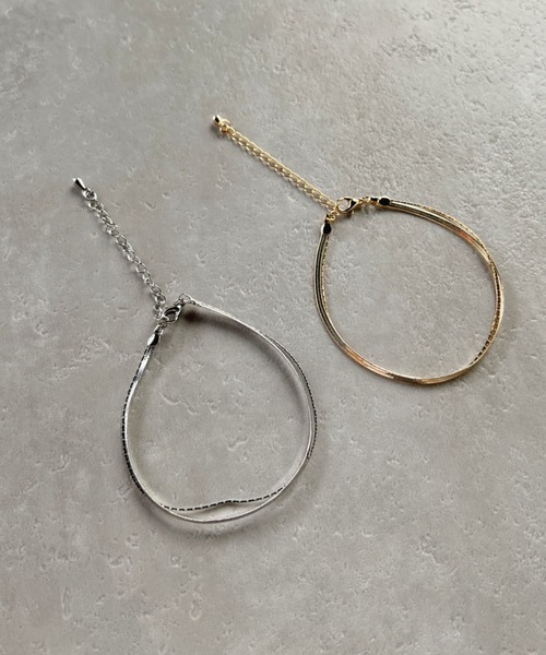 iso（イソ）の「レイヤードナローブレスレット（ブレスレット・レディース・シルバー/ゴールド・FREE）」の21枚目の写真