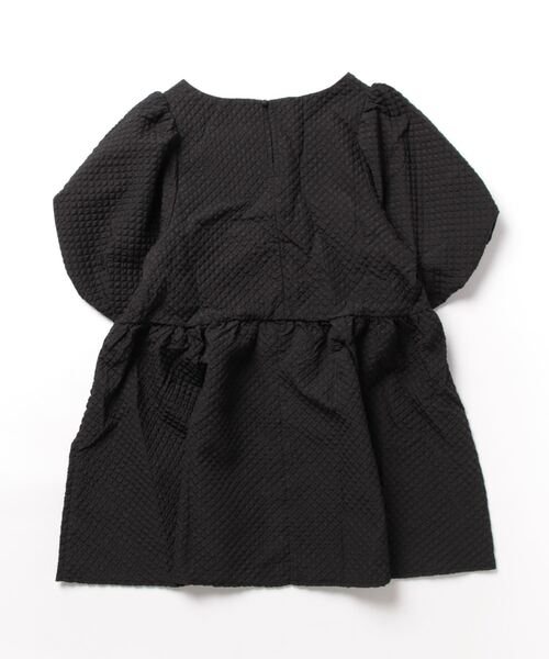 coca(coca)(コカ)の「ダイヤエンボスブラウス(シャツ/ブラウス・レディース・ブラック/グレイッシュベージュ・M/L)」の11枚目の写真