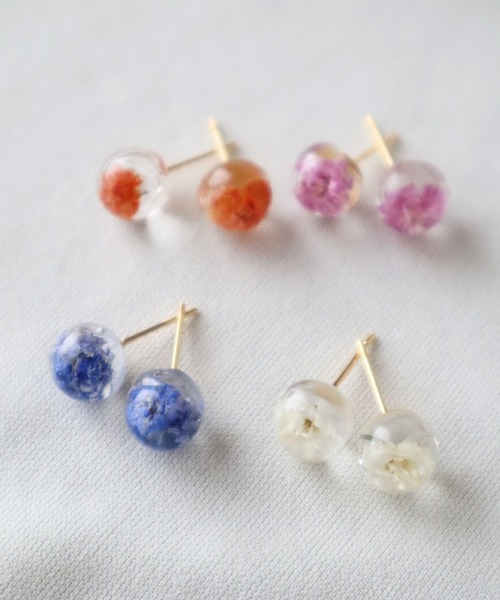 CERCA(チェルカ)の「fuwairo/かすみ草の一粒ピアス(ピアス(両耳用)・レディース・パープル/ホワイト/オレンジ/ブルー・FREE)」の6枚目の写真