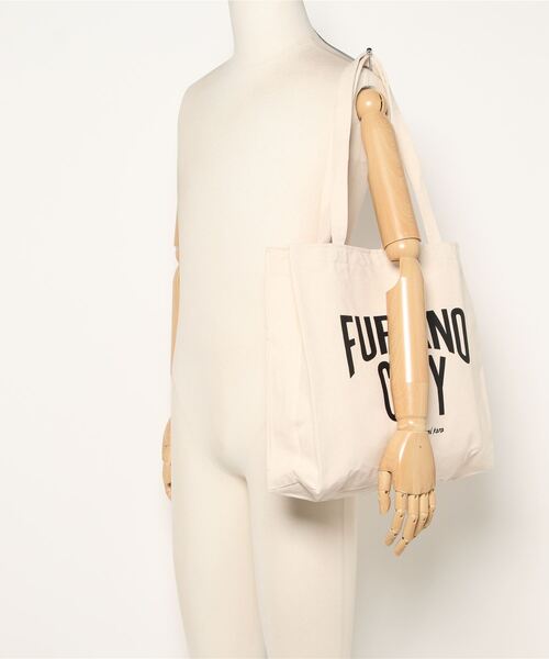 B.I.D.(ビーアイディー)の「《北の国から x THE BEYOND AND PRODUCTS》FURANO CITY tote bag(トートバッグ・レディース・ブラック/オフホワイト・FREE)」の6枚目の写真