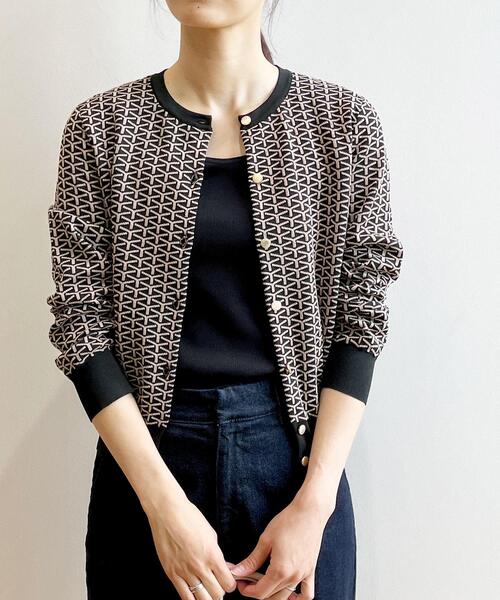 OPAQUE.CLIP(オペークドットクリップ)の「◆ジオメトリックジャカードニットカーディガン【洗濯機洗い可】(カーディガン/ボレロ・レディース・ブラック系/ピンク系・38/40)」の11枚目の写真