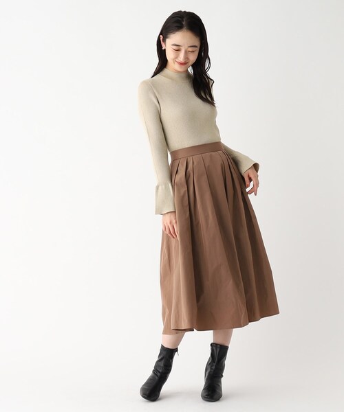 OPAQUE.CLIP（オペークドットクリップ）の「◆ラメ混フレアースリーブリブニット【洗濯機洗い可／UVケア】（ニット/セーター・レディース・ブラック系5/ベージュ系その他2/ベージュ系9・38/42/40/36）」の8枚目の写真