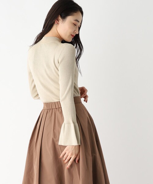 OPAQUE.CLIP（オペークドットクリップ）の「◆ラメ混フレアースリーブリブニット【洗濯機洗い可／UVケア】（ニット/セーター・レディース・ブラック系5/ベージュ系その他2/ベージュ系9・38/42/40/36）」の12枚目の写真