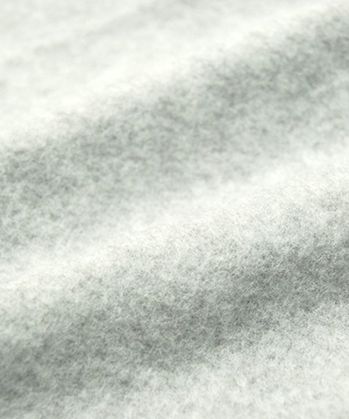 ZI-ON（ジーオン）の「裏起毛 配色ステッチスウェットトレーナー（スウェット・キッズ・ネイビー/グリーン/杢グレー/ブラック/オートミール/チャコール/ヘザーチャコール・140cm/150cm/160cm/120cm/110cm/130cm）」の20枚目の写真