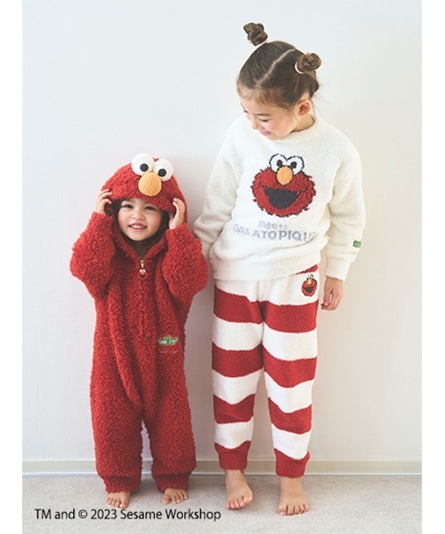 gelato pique(ジェラートピケ)の「【SESAME STREET】【KIDS】ジャガードプルオーバー&ロングパンツセット(ルームウェア/パジャマ・キッズ・ブルー/レッド・SMALL/XX-SMALL)」の3枚目の写真