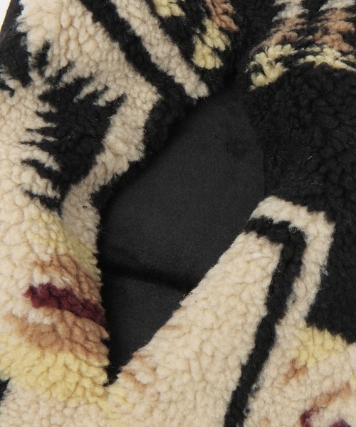 PENDLETON（ペンドルトン）の「【PENDLETON(ペンドルトン)ボアマフラー（マフラー・レディース・ブラウン/オフホワイト/ブラック・FREE）」の6枚目の写真