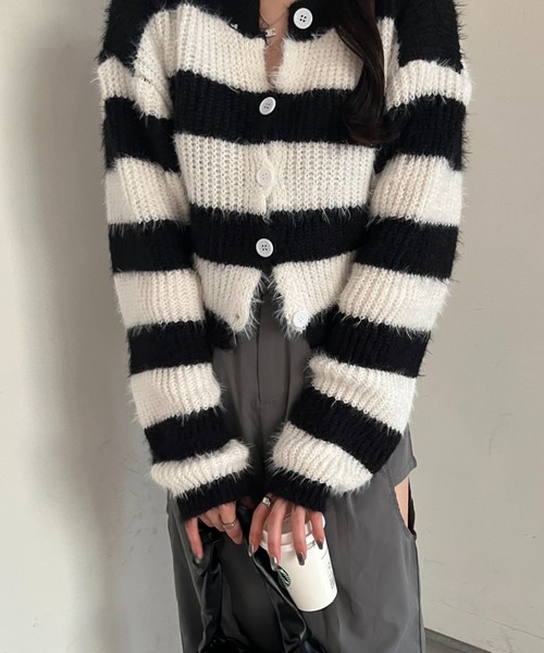 nemne store(ネンネストア)の「《Delfy》シャギーボーダーカーディガン(カーディガン/ボレロ・レディース・ブラック/ブラウン/ネイビー・フリー)」の17枚目の写真