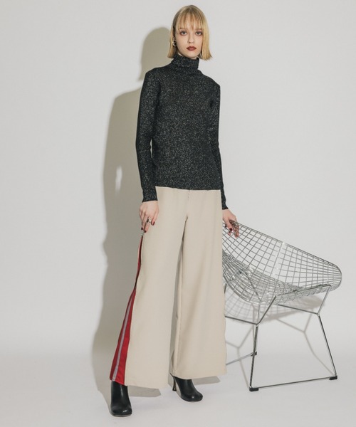 casane（カサネ）の「ラメリブタートルニット（ニット/セーター・レディース・アイボリー/ブラック/パープル/シルバー/ブラウン/ベージュ・FREE）」の12枚目の写真