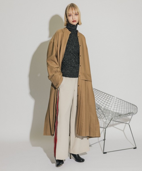 casane（カサネ）の「ラメリブタートルニット（ニット/セーター・レディース・アイボリー/ブラック/パープル/シルバー/ブラウン/ベージュ・FREE）」の13枚目の写真