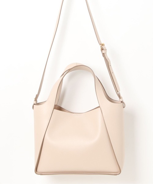 STELLA McCARTNEY（ステラマッカートニー）の「Stella Logo Grainy Studded Crossbody Bag / ステラ ロゴ グレイン スタッズ クロスボディバッグ（トートバッグ・レディース・クリーム・ONE SIZE）」の2枚目の写真