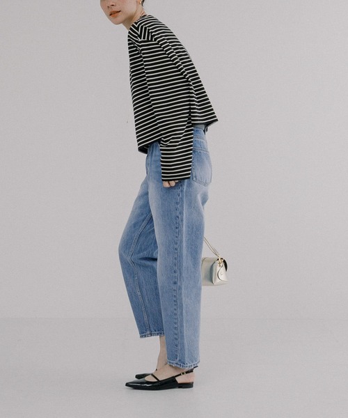 URBAN RESEARCH（アーバンリサーチ）の「ワイドテーパードデニム
