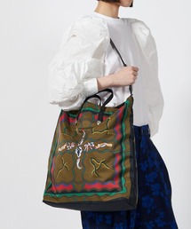 TOGA PULLA（トーガ プルラ）の「TOGA PULLA Print tote bag（トート