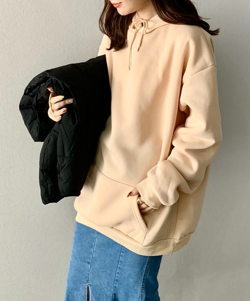 SHEPP(シープ)の「【10色展開】カラースウェットプルパーカー(パーカー・レディース・アイボリー/ライトグレー/ホワイト/ダークグレー/パープル/ブルー/ブラック/ライトピンク/グリーン/オレンジ・XXL/XL/XXX-LARGE/L)」の2枚目の写真