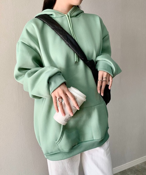 SHEPP(シープ)の「【10色展開】カラースウェットプルパーカー(パーカー・レディース・アイボリー/ライトグレー/ホワイト/ダークグレー/パープル/ブルー/ブラック/ライトピンク/グリーン/オレンジ・XXL/XL/XXX-LARGE/L)」の19枚目の写真