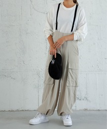 AMELY（エミリー）の「カーゴサスペンダーパンツ（カーゴパンツ）」