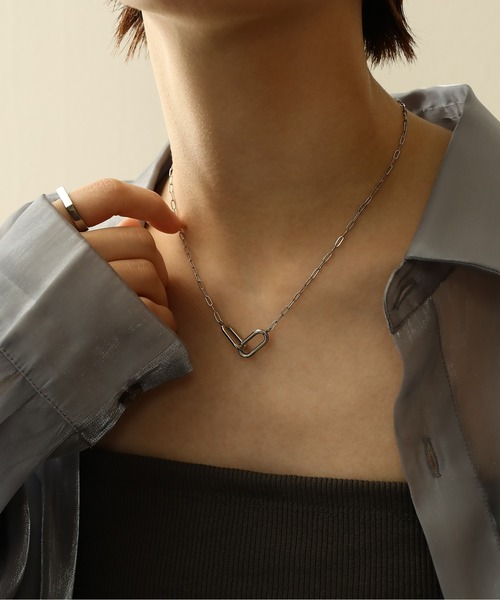 ORLEAN(オルレアン)の「【ORLEAN】 モチーフアズキチェーンネックレス サージカルステンレス(ネックレス・レディース・シルバー/ゴールド・フリー)」の8枚目の写真