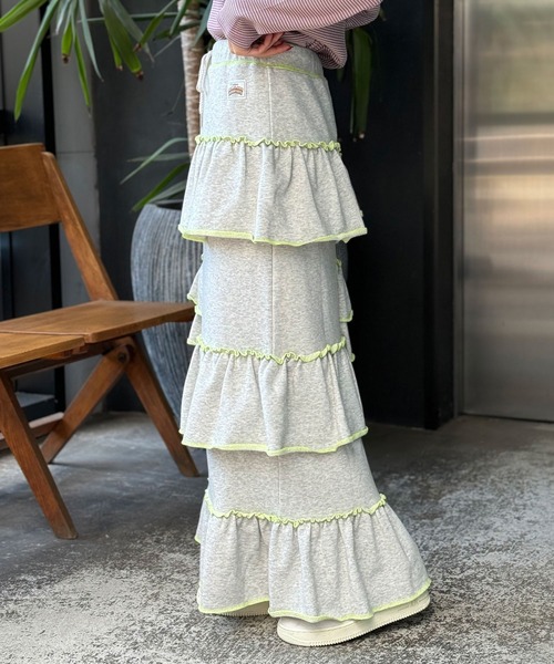 HELLO.SANFRANCISCO（ハローサンフランシスコ）の「【HELLO.SANFRANCISCO/ハローサンフランシスコ】ランダムフリルスウェットスカート（スカート・レディース・ライトグレー/オフホワイト・FREE）」の17枚目の写真