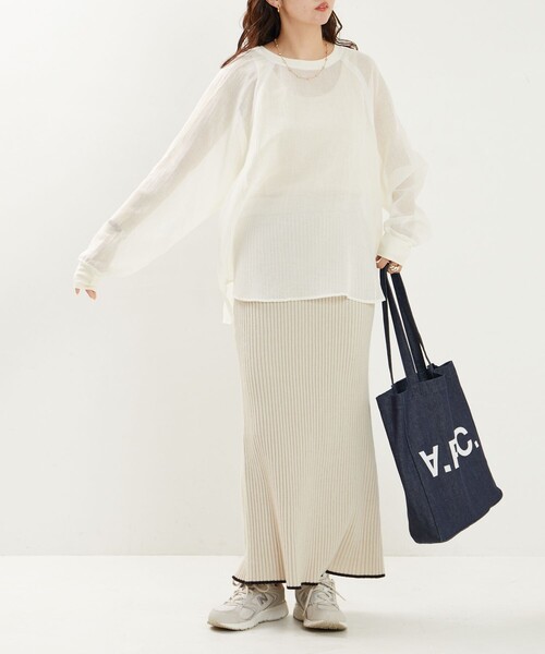 FREAK'S STORE（フリークスストア）の「限定展開　シワ加工 シアー ラグラン クルーネックプルオーバー（シャツ/ブラウス・レディース・ライトグレー/ブラック/オフホワイト/モカ・ﾌﾘ-）」の8枚目の写真