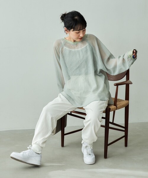 FREAK'S STORE（フリークスストア）の「限定展開　シワ加工 シアー ラグラン クルーネックプルオーバー（シャツ/ブラウス・レディース・ライトグレー/ブラック/オフホワイト/モカ・ﾌﾘ-）」の16枚目の写真