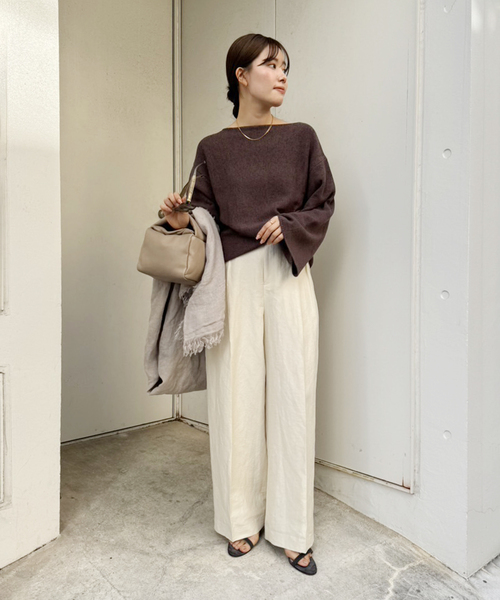 plage(プラージュ)の「VIS/LINEN TUCK WIDE パンツ(スラックス・レディース・チャコールグレー/アイボリー・38/36/34)」の7枚目の写真