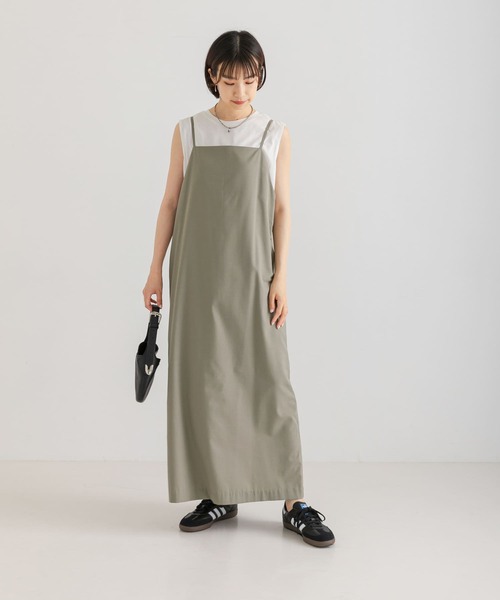 URBAN RESEARCH（アーバンリサーチ）の「ストレートキャミワンピース（ワンピース・レディース・ベージュ系その他/チャコールグレー・FREE）」の5枚目の写真