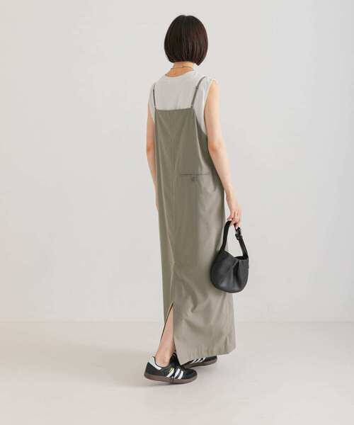 URBAN RESEARCH（アーバンリサーチ）の「ストレートキャミワンピース（ワンピース・レディース・ベージュ系その他/チャコールグレー・FREE）」の6枚目の写真