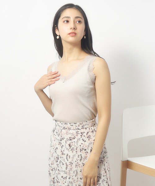 index（インデックス）の「前後2way レースタンクトップ【洗濯機洗い可】（タンクトップ・レディース・ブラック/オフホワイト/ナチュラル・00）」の3枚目の写真