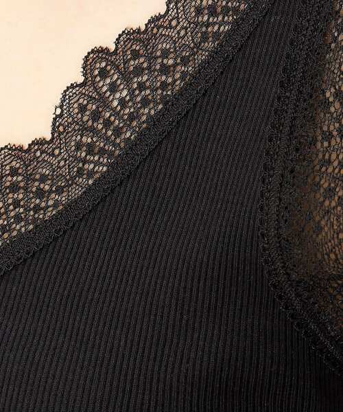 index（インデックス）の「前後2way レースタンクトップ【洗濯機洗い可】（タンクトップ・レディース・ブラック/オフホワイト/ナチュラル・00）」の8枚目の写真