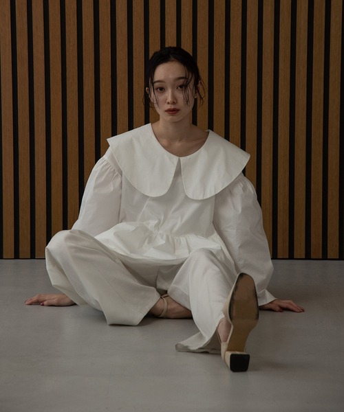 I_am(アイアム)の「big collar tiered peplum blouse / ビッグカラーティアードペプラムブラウス(シャツ/ブラウス・レディース・ブラック/ホワイト系その他/コーラルピンク・FREE)」の4枚目の写真