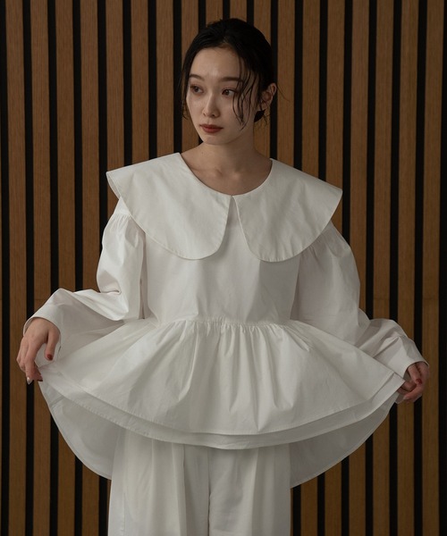 I_am（アイアム）の「big collar tiered peplum blouse / ビッグ