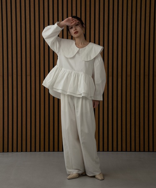 I_am（アイアム）の「big collar tiered peplum blouse / ビッグ