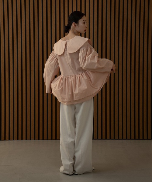 I_am（アイアム）の「big collar tiered peplum blouse / ビッグ