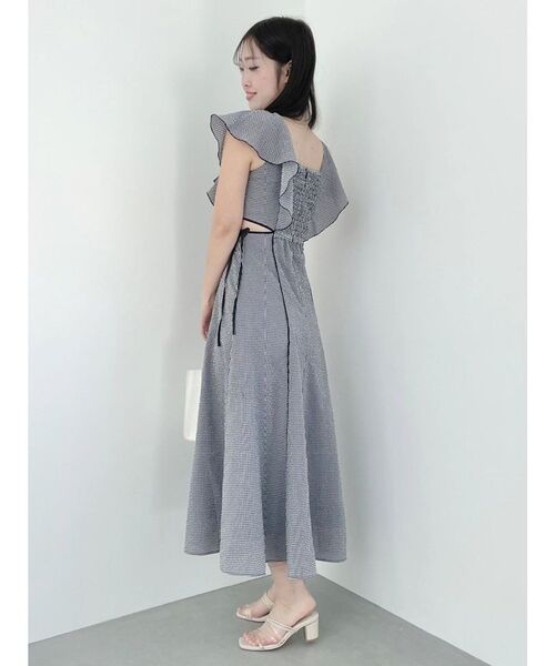 MERCURYDUO（マーキュリーデュオ）の「配色ラッフルサイドカットアウトワンピース（ワンピース・レディース・オフホワイト/ブラック/その他1・SMALL/MEDIUM）」の18枚目の写真