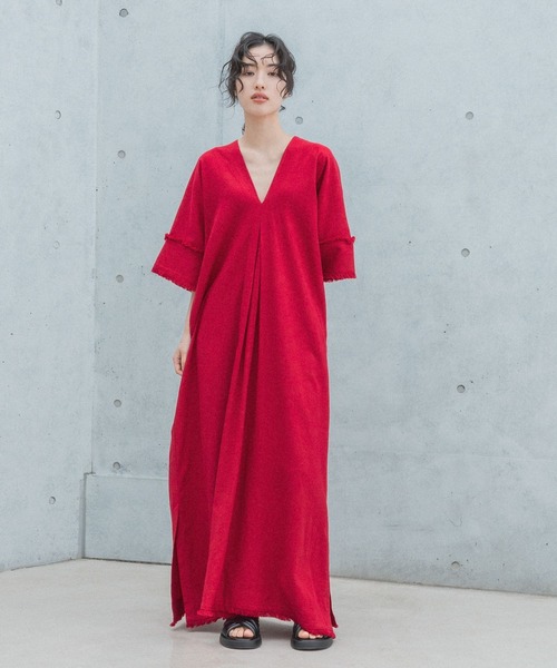 LEPSIM（レプシィム）の「【FOR I SERIES】フリンジデザインワンピース　110833（ワンピース・レディース・ブラック/ホワイト系その他/ブルー系その他/ベージュ系その他/レッド/ホワイト系その他2・FREE/TALL）」の6枚目の写真