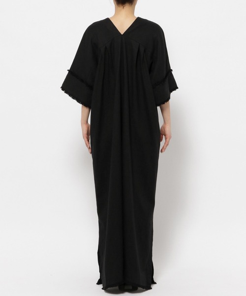 LEPSIM（レプシィム）の「【FOR I SERIES】フリンジデザインワンピース　110833（ワンピース・レディース・ブラック/ホワイト系その他/ブルー系その他/ベージュ系その他/レッド/ホワイト系その他2・FREE/TALL）」の20枚目の写真