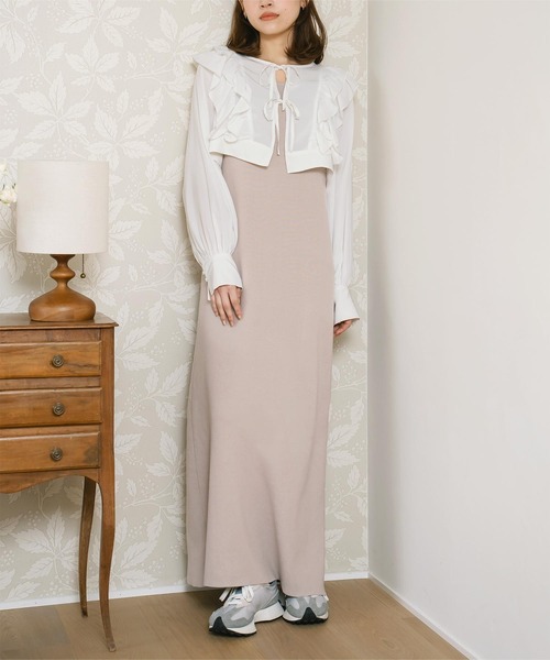 titivate(ティティベイト)の「フリルブラウス/ニットワンピースセット(セットアップ・レディース・ブラック/ホワイト系その他・S/M)」の1枚目の写真