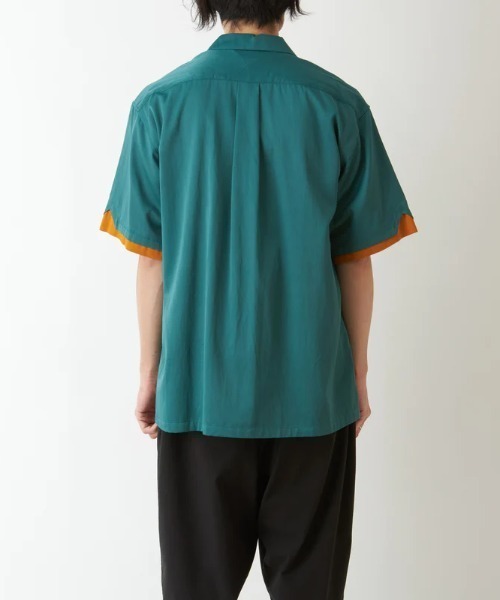 WHITE MOUNTAINEERING(ホワイトマウンテニアリング)の「SATIN OPEN COLLAR SHORT SLEEVE SHIRT(シャツ/ブラウス・メンズ・ブルー/グリーン・2/3)」の5枚目の写真