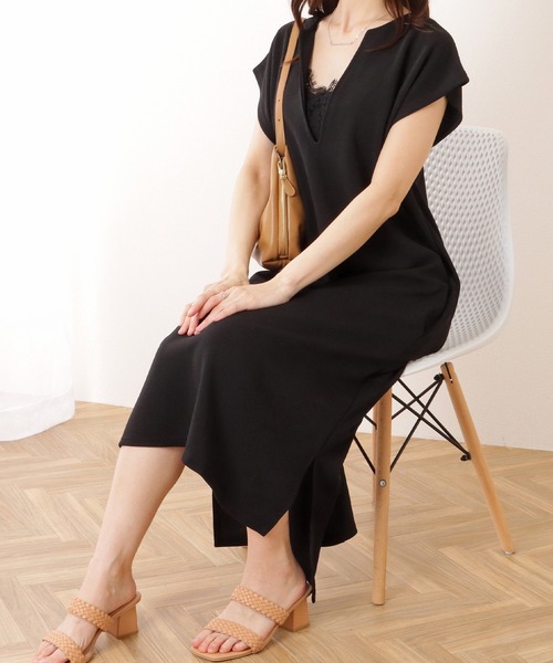 ERISABETTA FRANCHI ひざ丈ワンピース Vネック 半袖 スリット ERISABETTA FRANCHIロングドレス ワンピース スリット Vネック