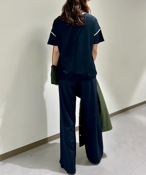 AIGLE(エーグル)の「接触冷感 吸水速乾 ワンポイントロゴ ピスネーム ボートネック パフスリーブ半袖Tシャツ(Tシャツ/カットソー・レディース・ホワイト/オレンジ/ブラック・S/L/M/XS)」の11枚目の写真