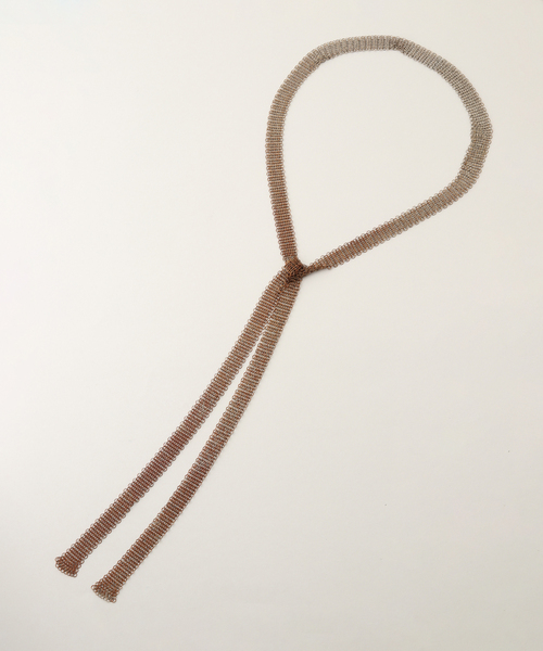 FRAMeWORK（フレームワーク）の「pascale lion メタリックタイ（その他ヘアアクセサリー・レディース・ガンメタ・FREE）」の5枚目の写真