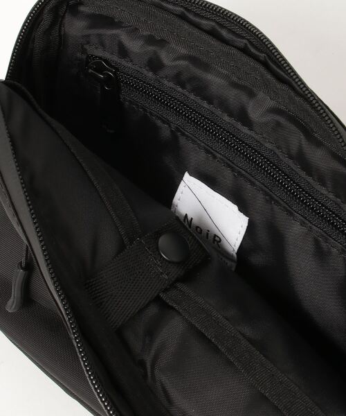 NoiR/ノアール(ノアール)の「NoiR ノアールSwitch shoulder/スイッチ ショルダーバッグ(ショルダーバッグ・メンズ・ブラック系その他/ブラック・FREE)」の3枚目の写真