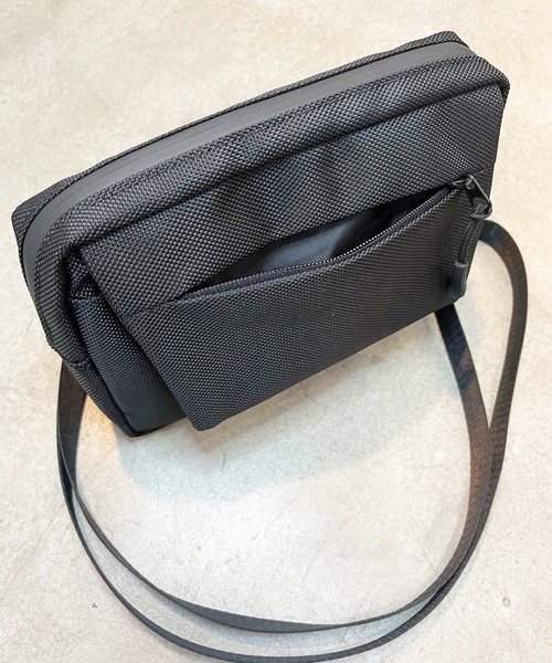 NoiR/ノアール(ノアール)の「NoiR ノアールSwitch shoulder/スイッチ ショルダーバッグ(ショルダーバッグ・メンズ・ブラック系その他/ブラック・FREE)」の10枚目の写真