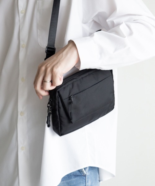 NoiR/ノアール(ノアール)の「NoiR ノアールSwitch shoulder/スイッチ ショルダーバッグ(ショルダーバッグ・メンズ・ブラック系その他/ブラック・FREE)」の12枚目の写真