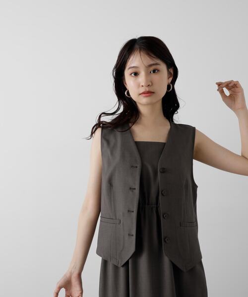 N.(N. Natural Beauty Basic)(エヌエヌナチュラルビューティーベーシック)の「◆ジレ&キャミワンピースセット(ワンピース・レディース・アイボリー/グレイッシュベージュ/チャコールグレー・MEDIUM)」の18枚目の写真